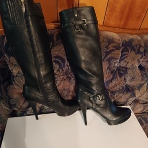 Darby boots All man made materials.